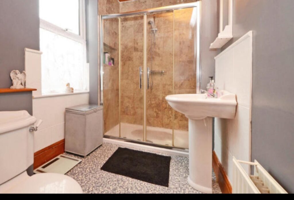 97 Hall St Stoke-on-Trent ST6 4BD