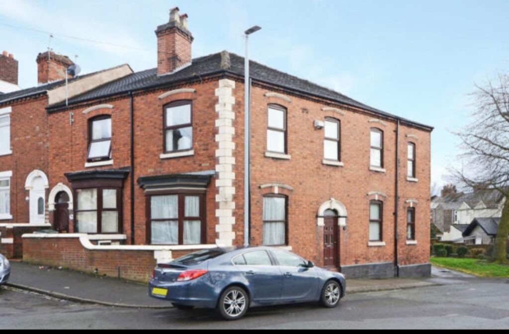 97 Hall St Stoke-on-Trent ST6 4BD