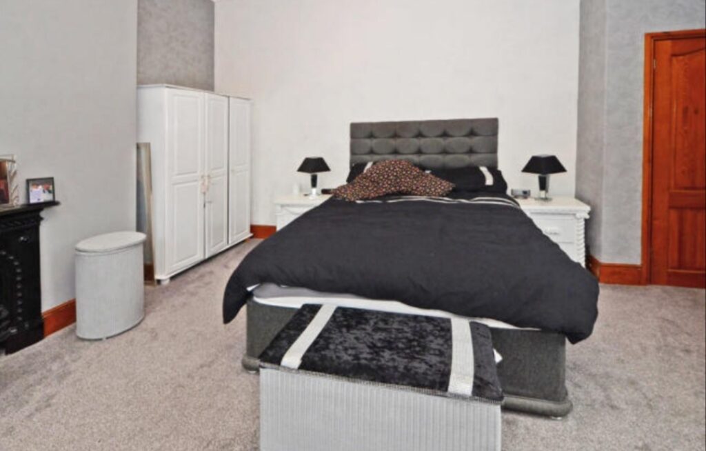 97 Hall St Stoke-on-Trent ST6 4BD