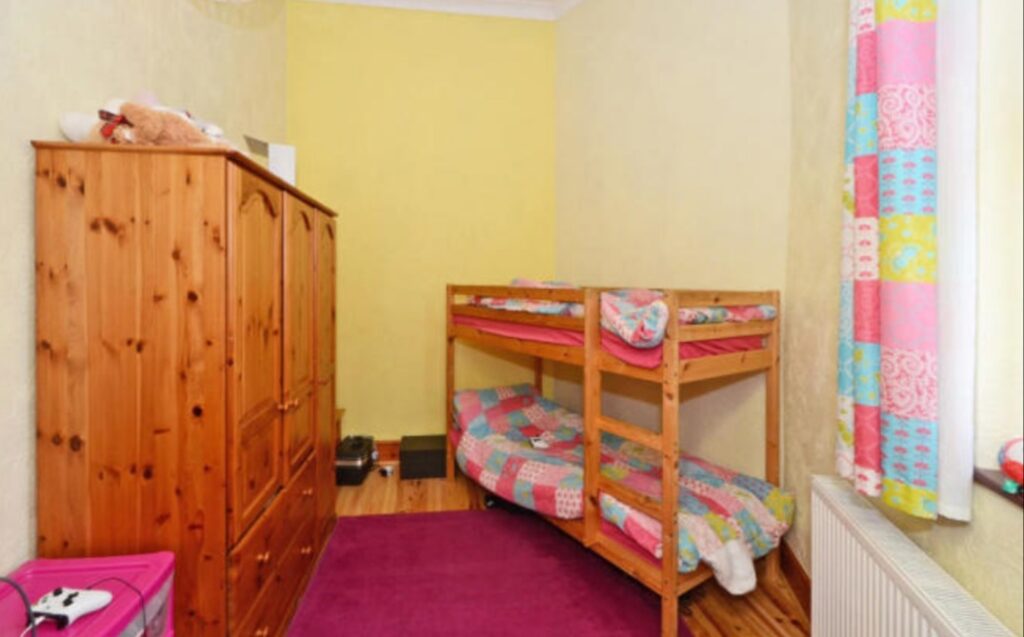 97 Hall St Stoke-on-Trent ST6 4BD